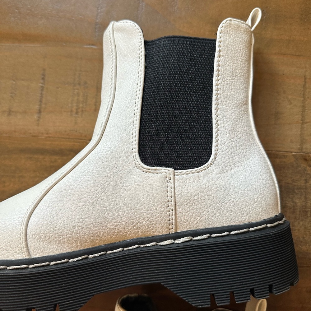 White Chelsea Boots - Picture 2 of 11